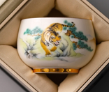 gold-painted arhat tea cup